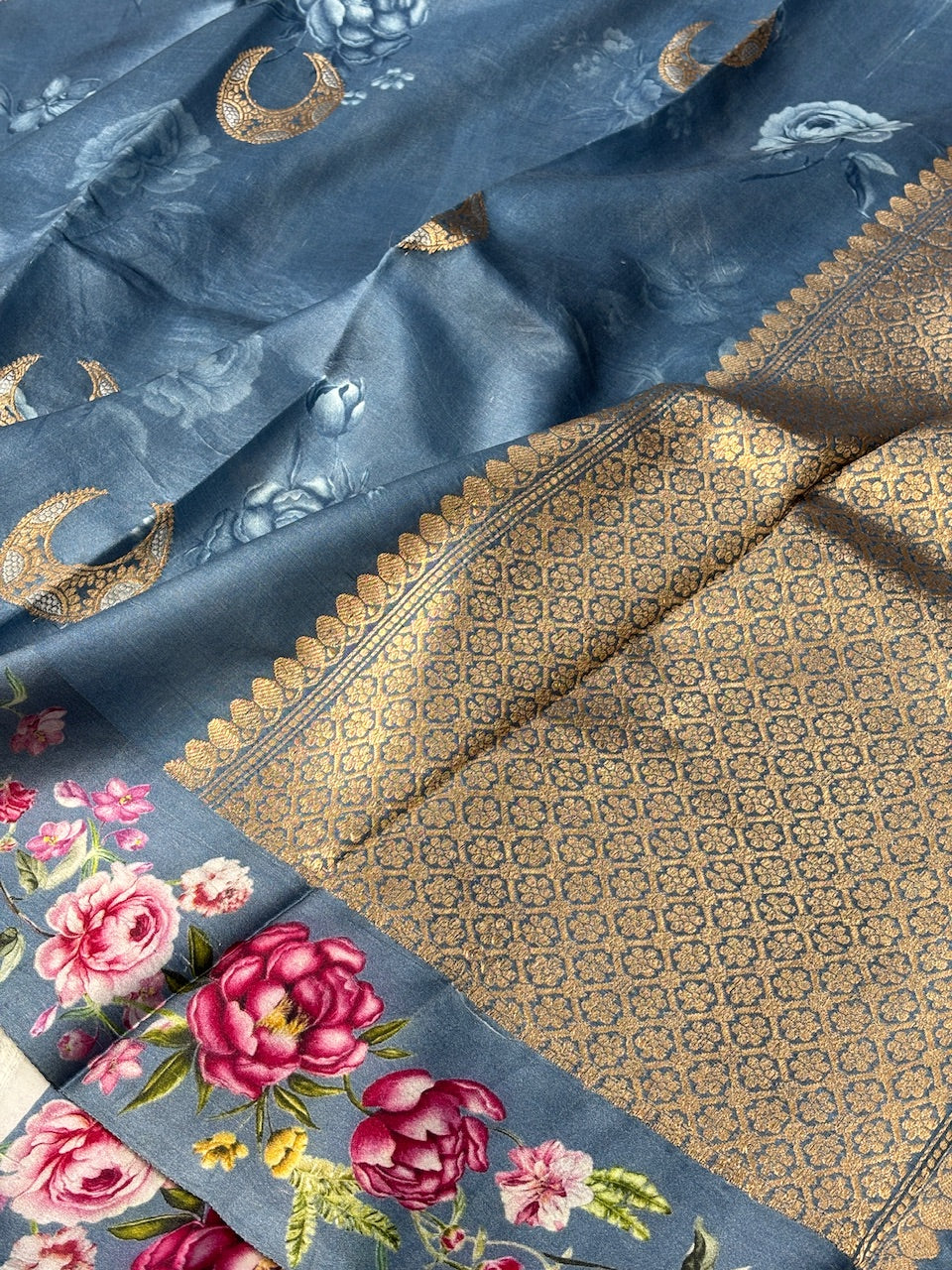 Greyish Printed Mango Katan Banarasi Silk Handwoven Saree