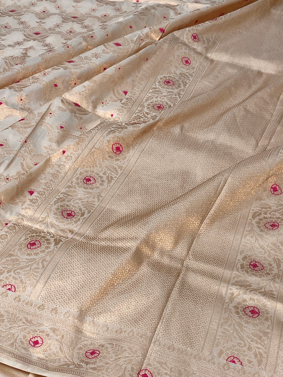 Ivory Minakari Banarasi  Brocade Silk Saree