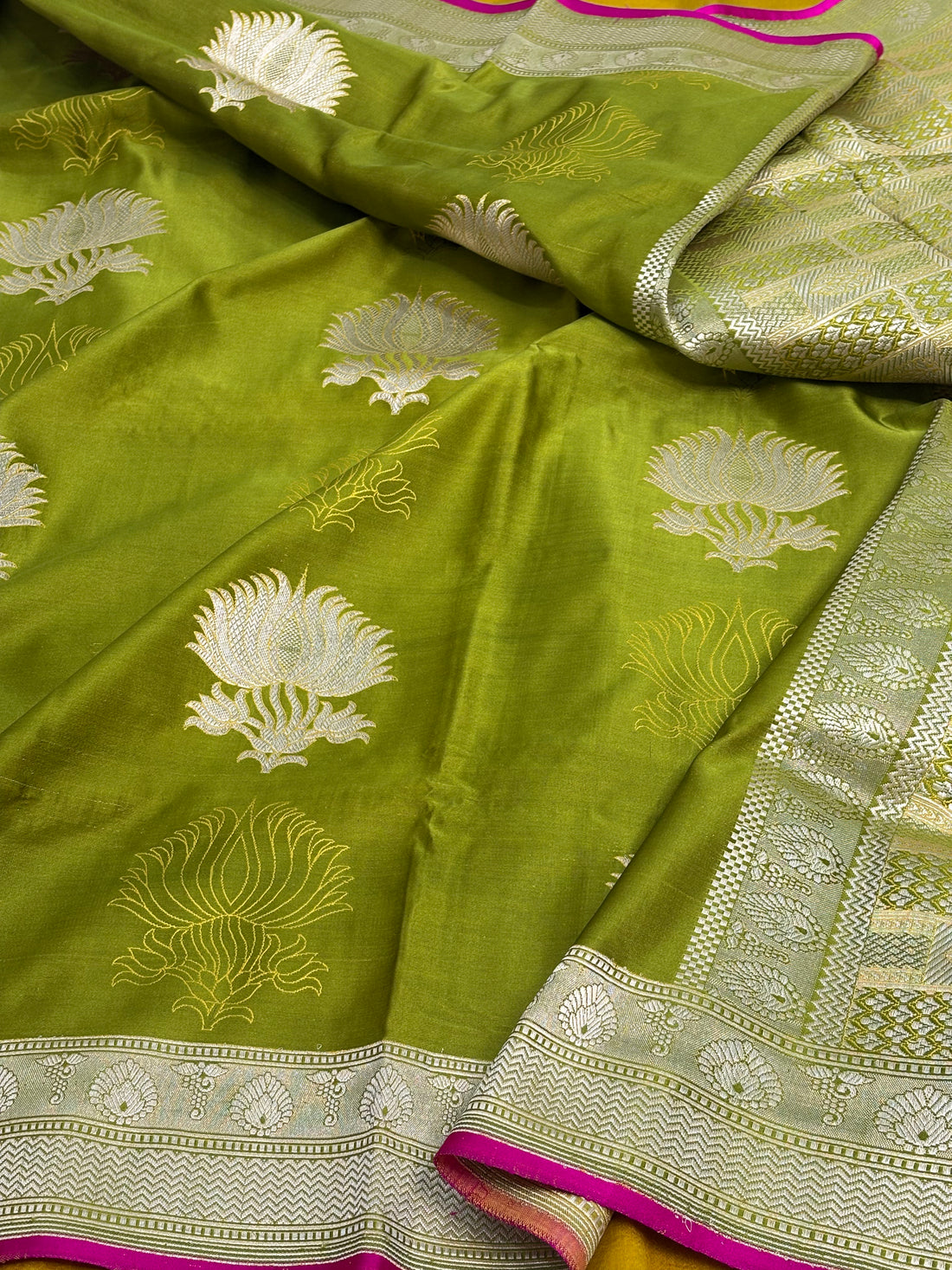 Pure Parrot Green Satin Silk Handwoven Saree