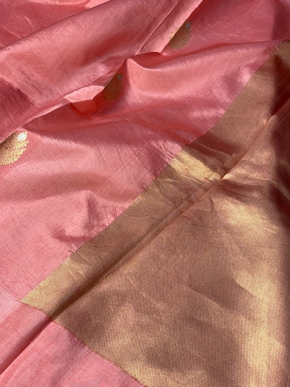 Peach Pink Mango Katan Banarasi Silk Handwoven Saree