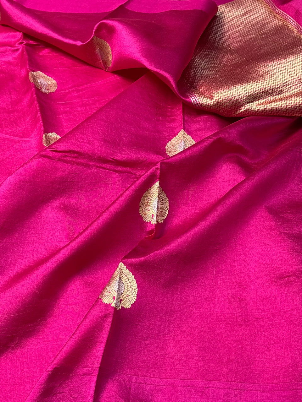 Rani Pink Mango Katan Banarasi Silk Handwoven Saree