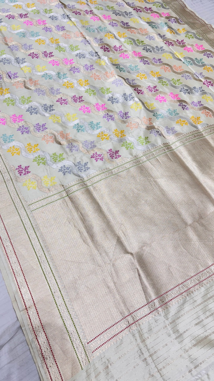 Moonlight White pure Banarasi Silk Saree