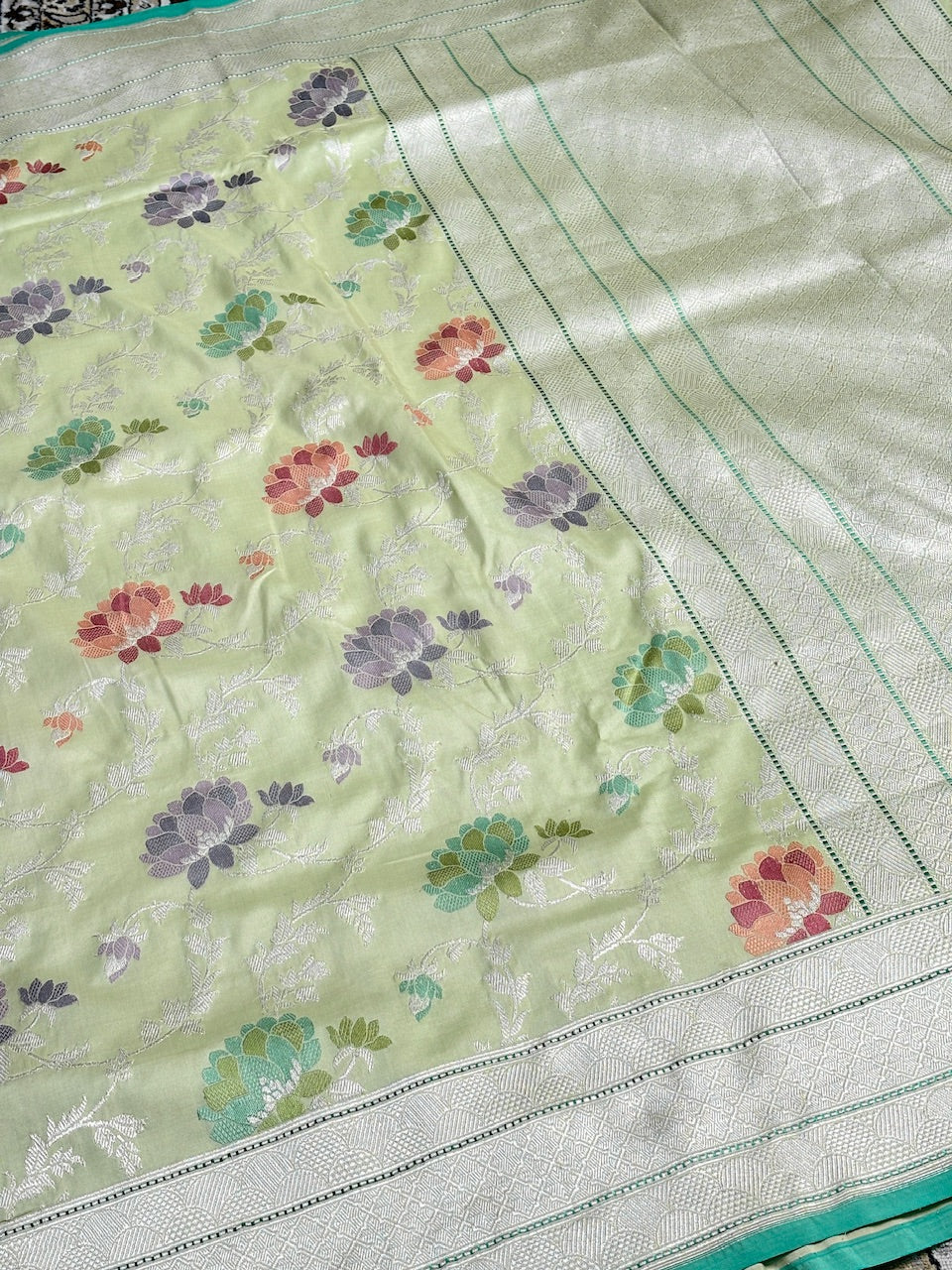 Olive Green Pure Banarasi Katan Silk Handloom Saree