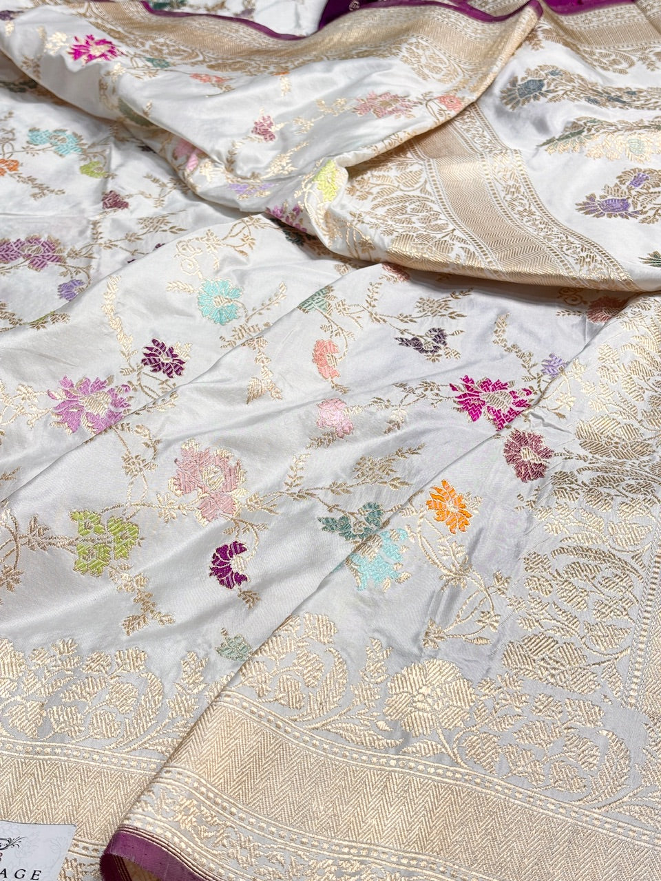 White Pure Banarasi Katan Silk Handloom Saree