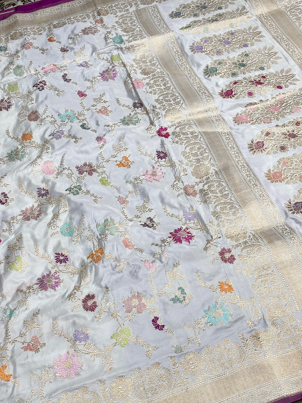 White Pure Banarasi Katan Silk Handloom Saree