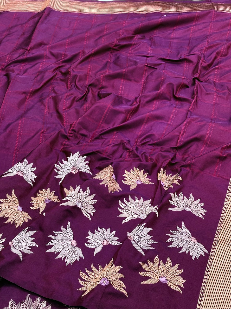 Wine Banarasi Pure Katan Silk Handwoven Saree
