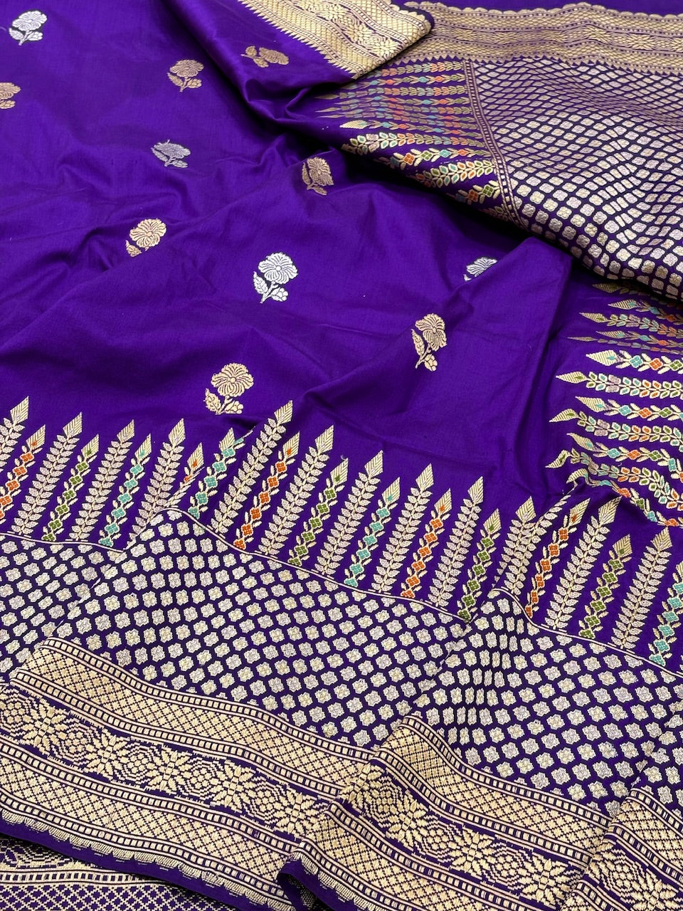 Purple Banarasi Pure Katan Silk Handwoven Saree