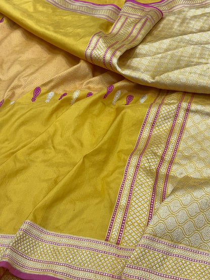 Yellow Banarasi Pure Katan Silk Handwoven Saree