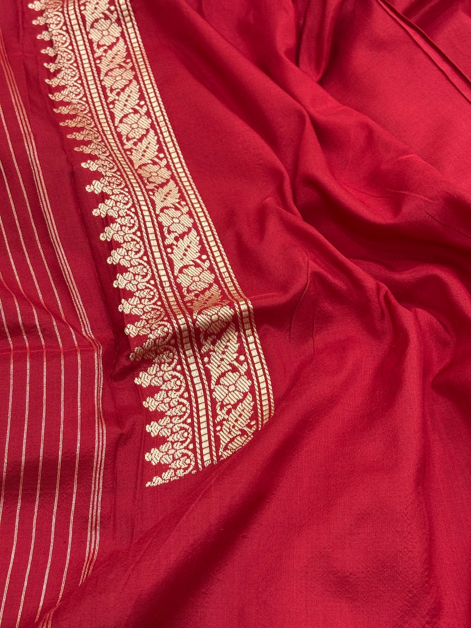 Red Banarasi Pure Katan Silk Rangkaat Handwoven Saree
