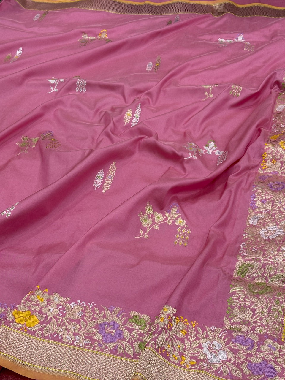 Pink Banarasi Pure Katan Silk Handwoven Saree