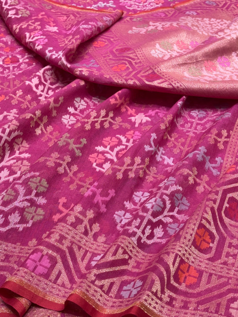 Hot Pink Banarasi cotton Jamdani handloom Saree