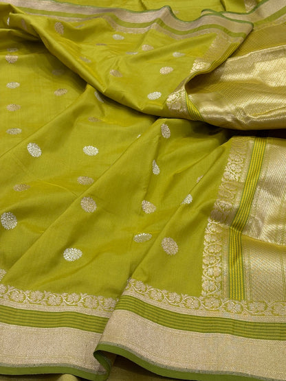 Neon Green Banarasi Pure Katan Silk Handwoven Saree