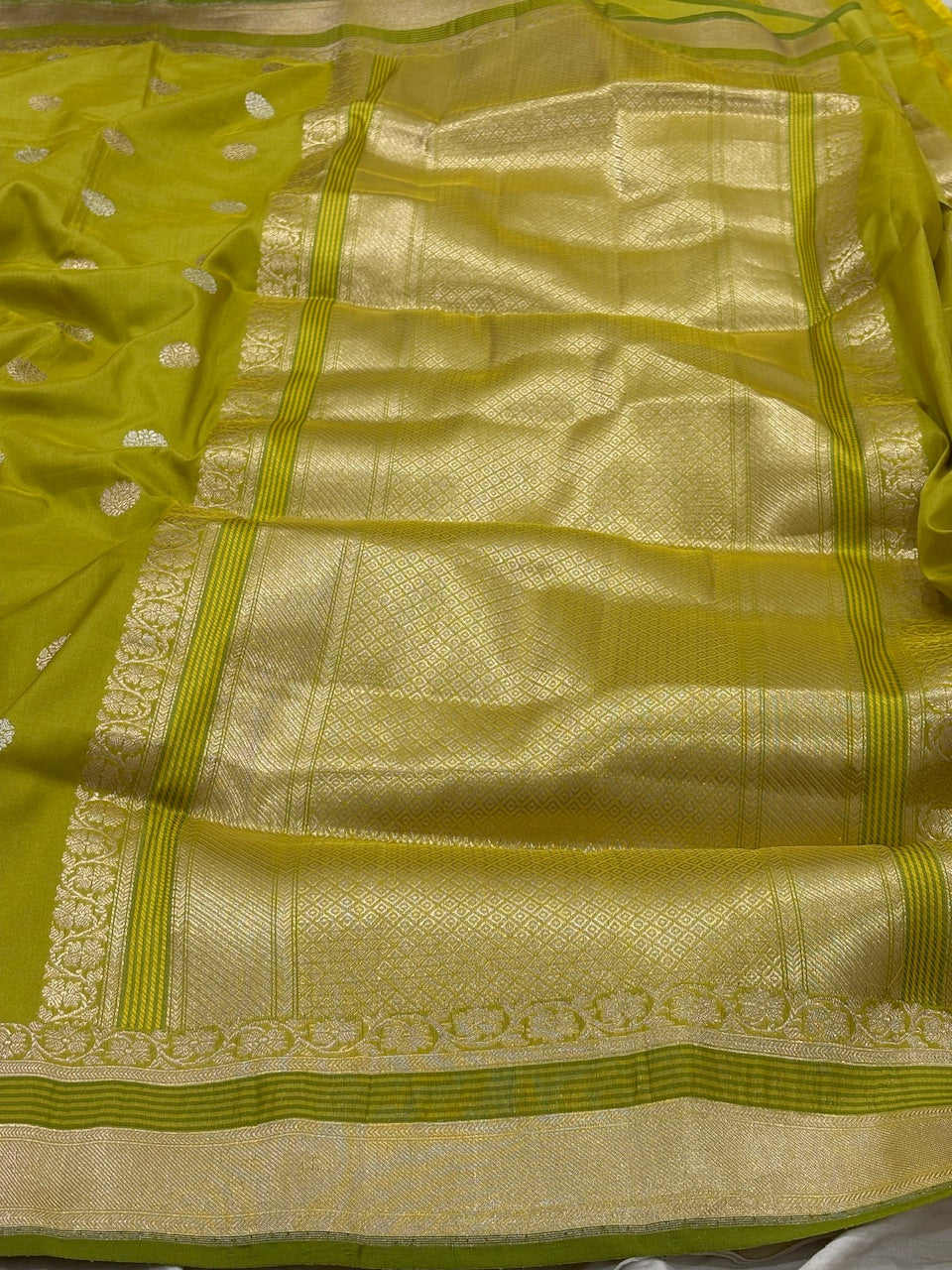 Neon Green Banarasi Pure Katan Silk Handwoven Saree