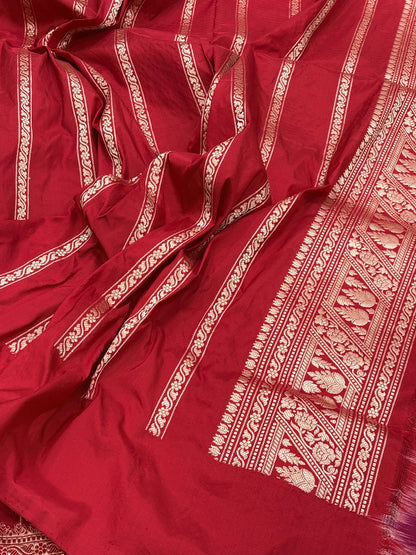 Crimson Red Banarasi Tissue Silk Handwoven Saree