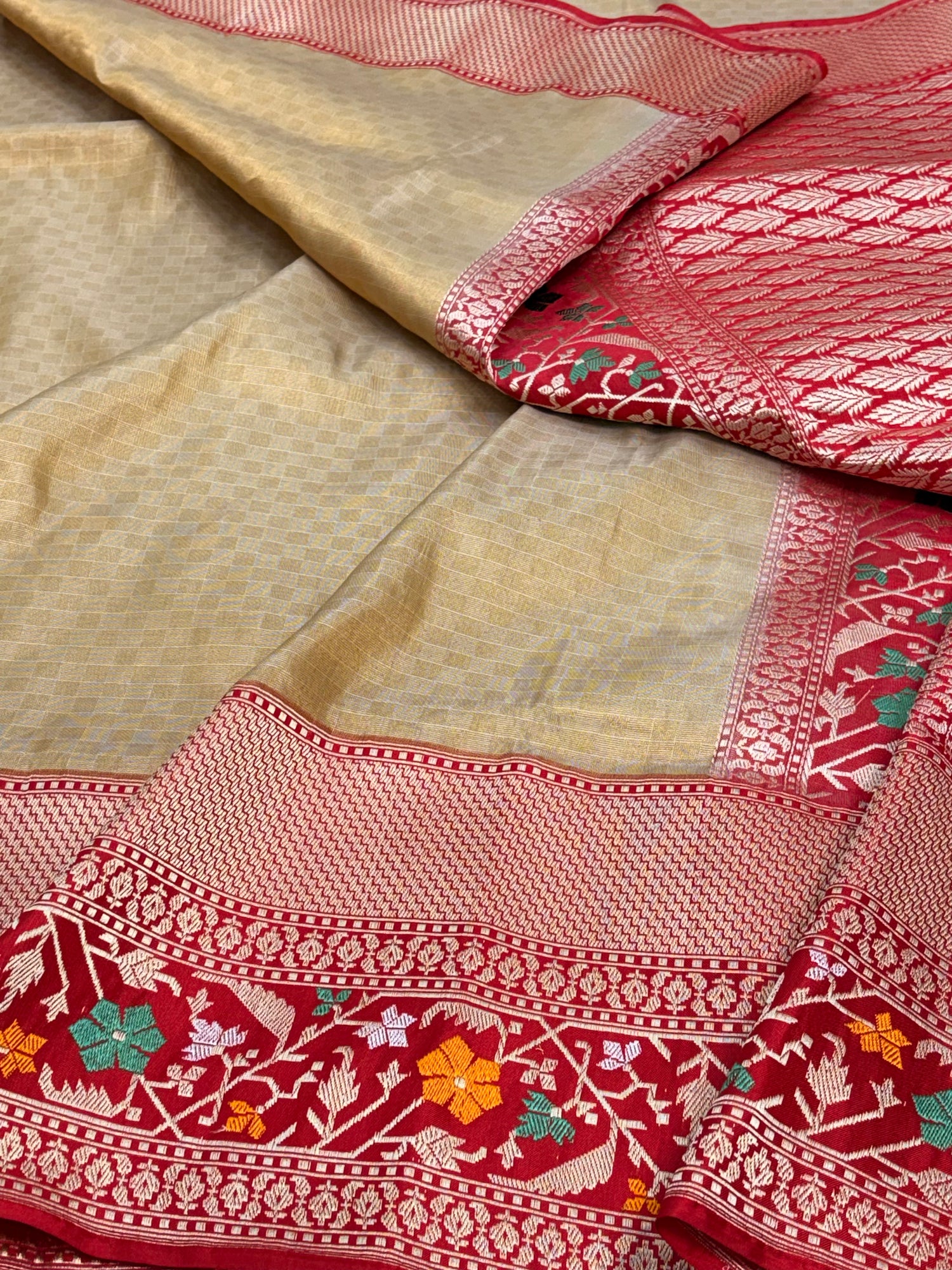 Golden Tissue Handwoven Banarasi Saree
