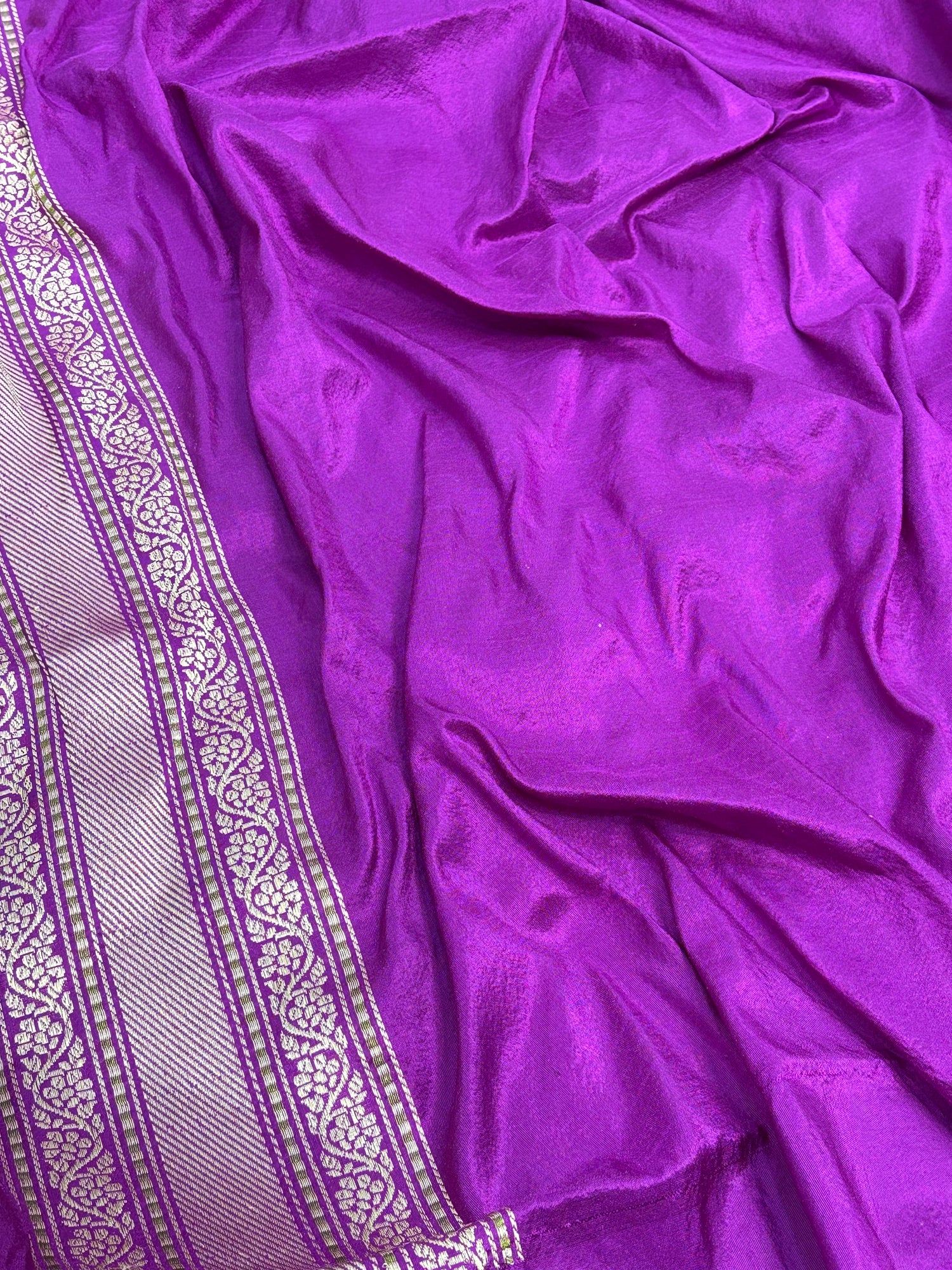 Sea Green Handwoven Banarasi Tissue Silk with Purple Meenakari Woven Border