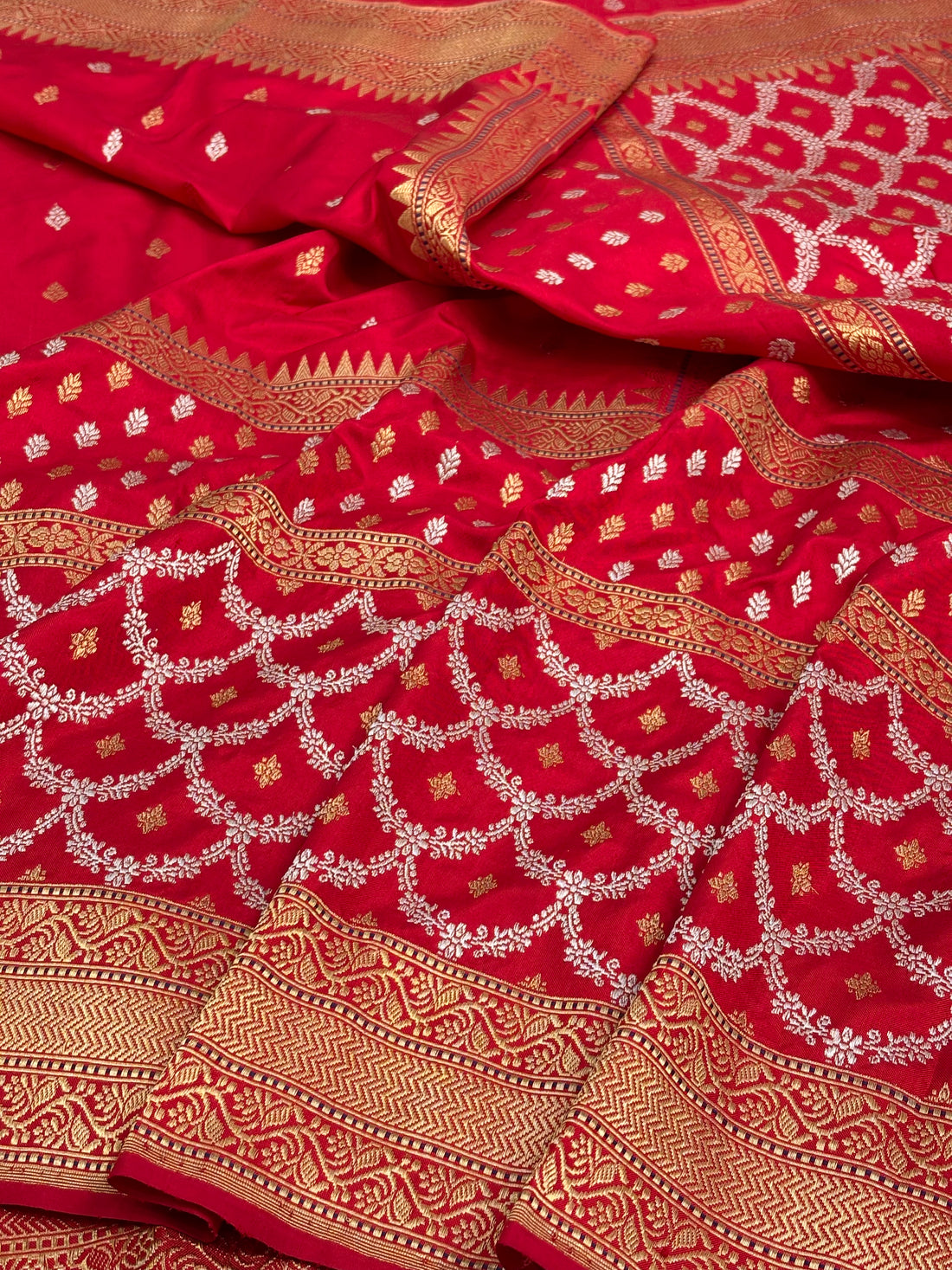 Banarasi Pure Katan Silk Handwoven Saree