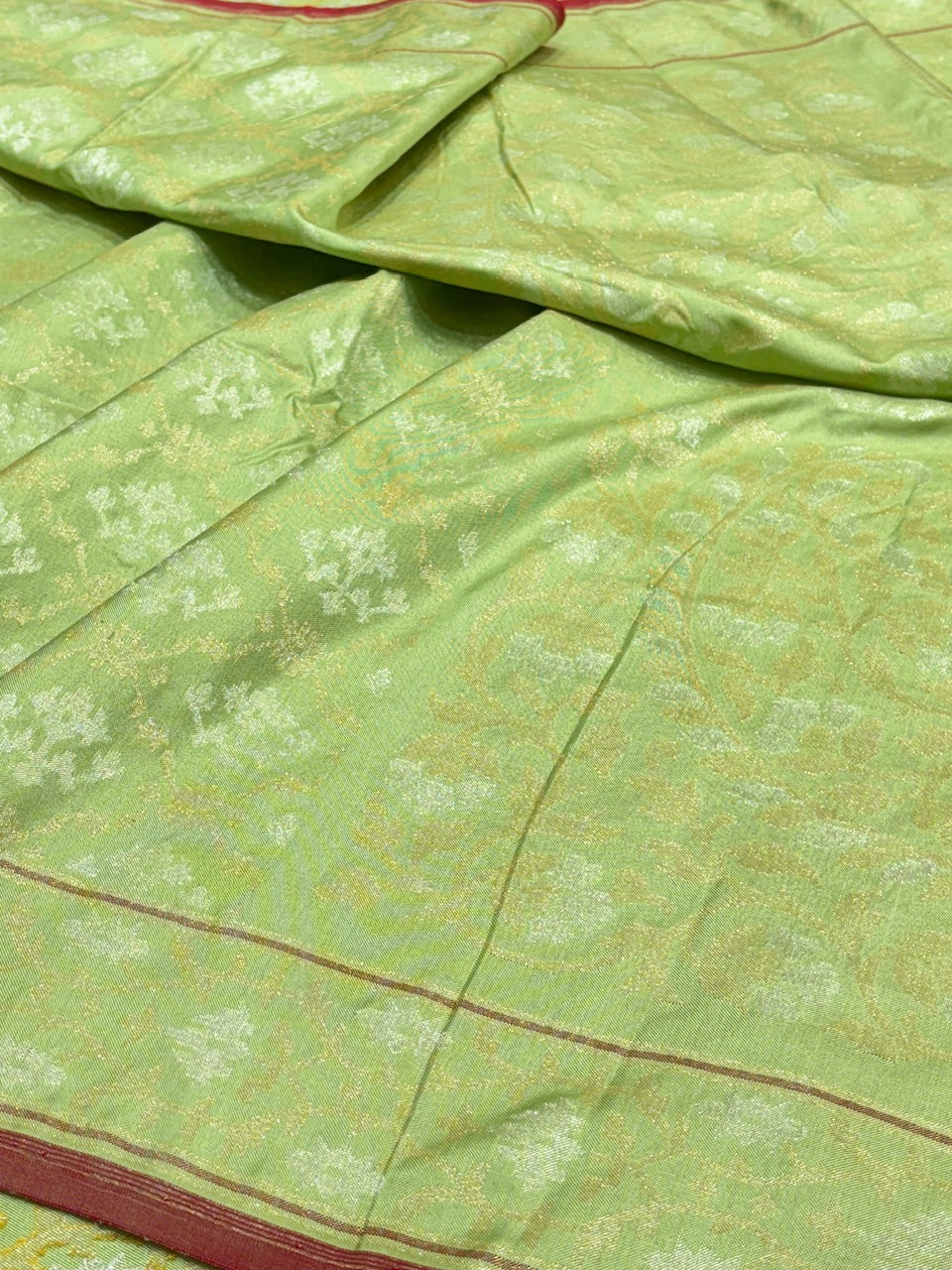 Green Ektara Silk Jamdani Saree with Zari Weaves