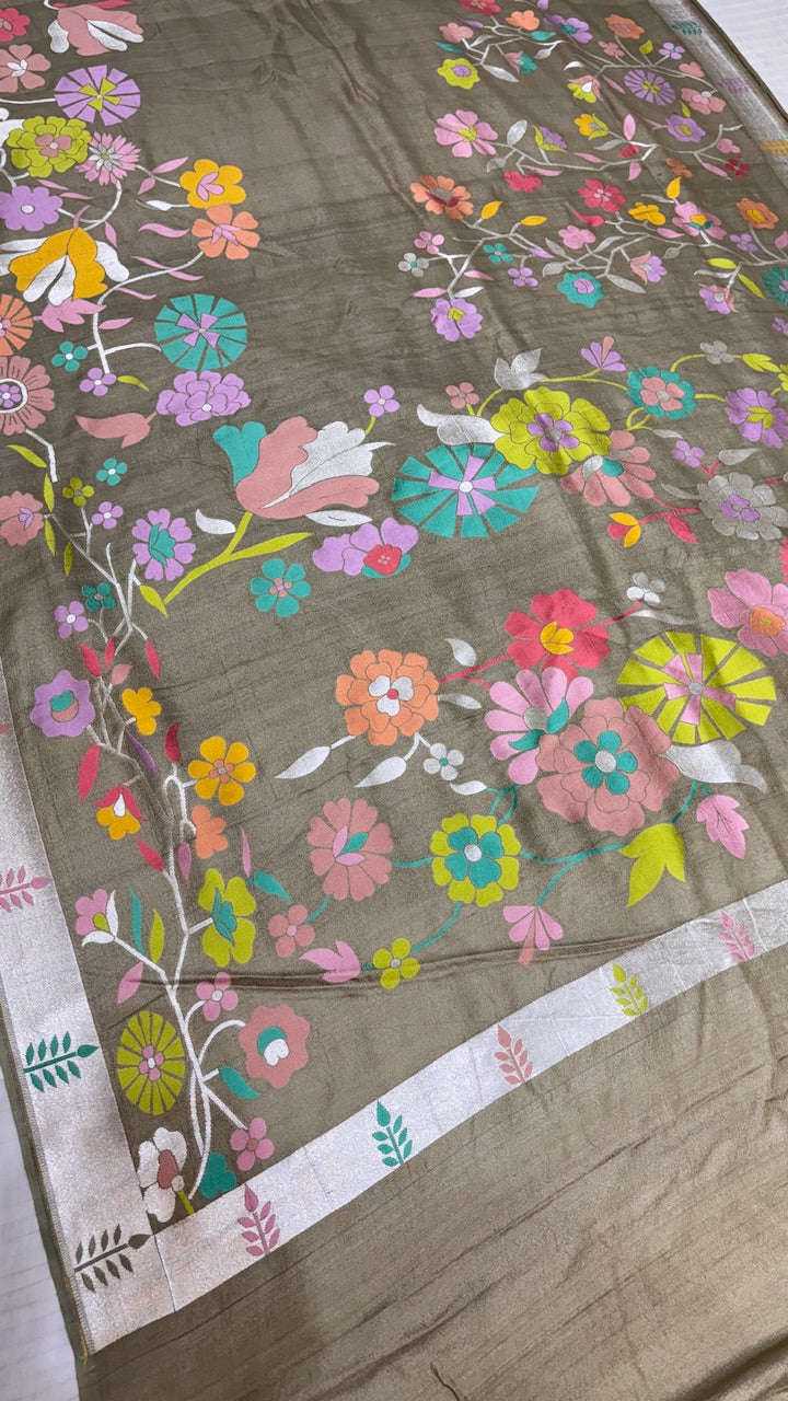 Muted Beige Pure Banarasi Tussar Handwoven Saree