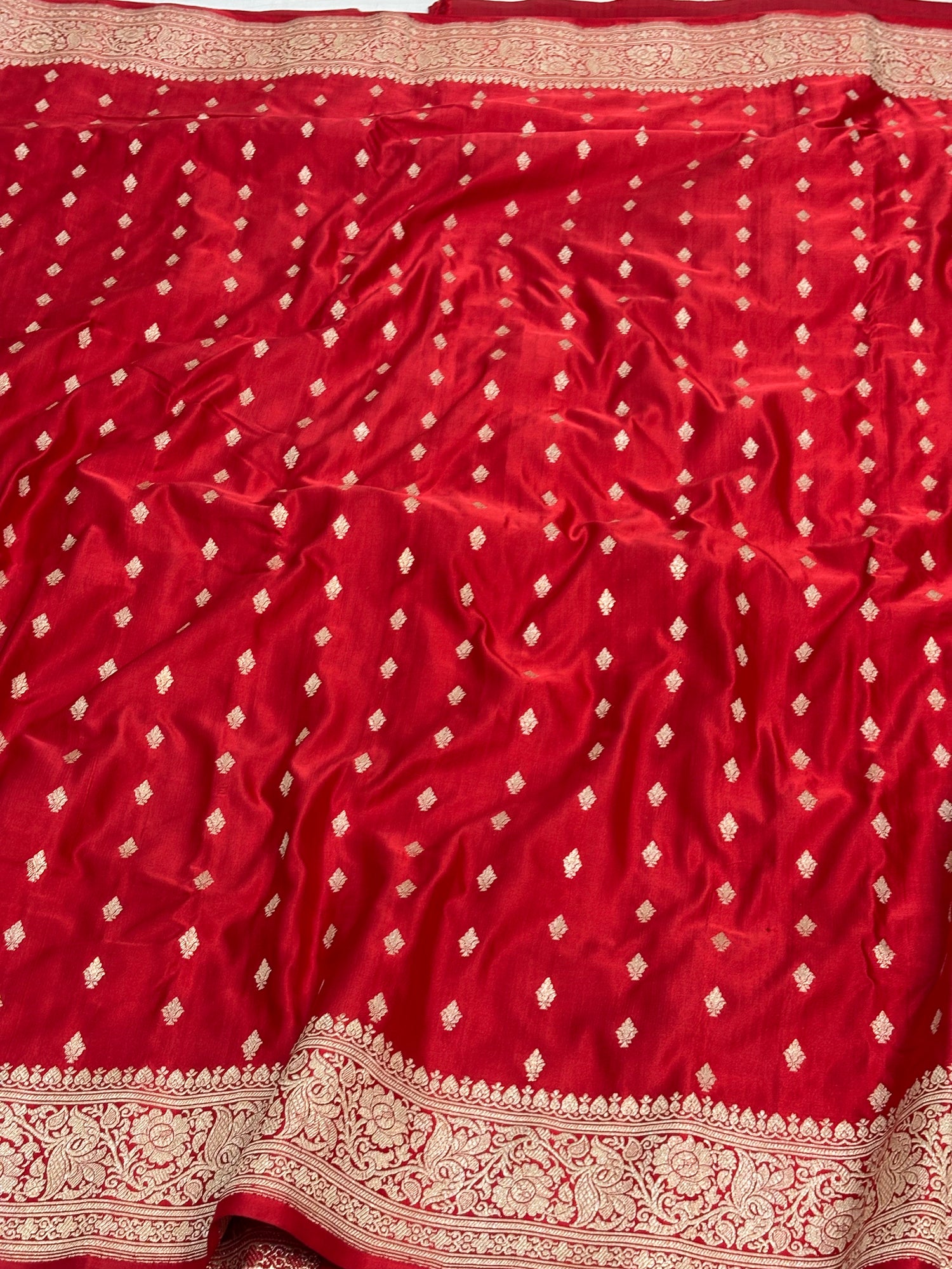 Red Banarasi Handwoven Pure Satin Silk Saree