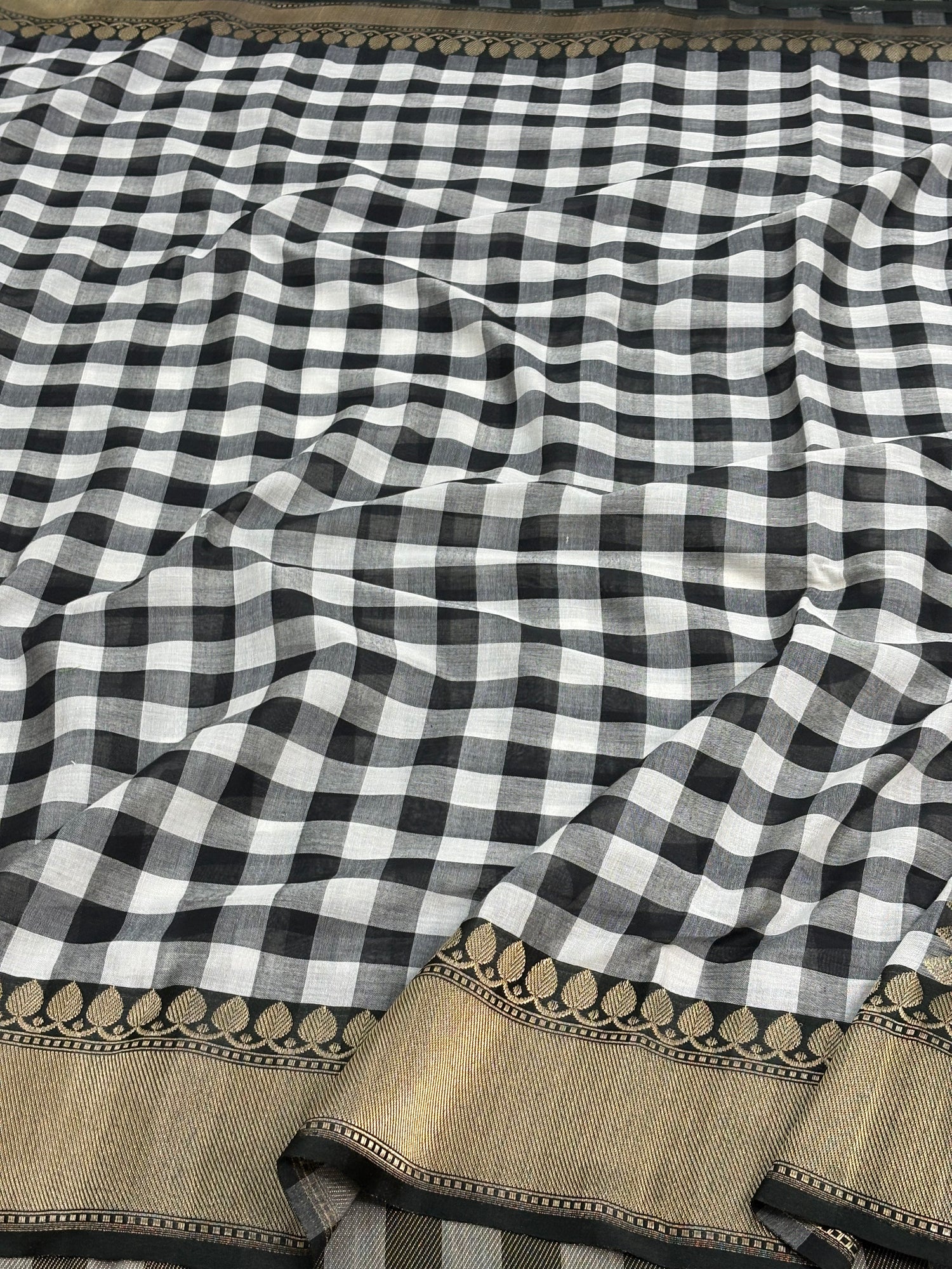 Black and White Checks Checks Banarasi Handwoven Pure Cotton Silk Saree