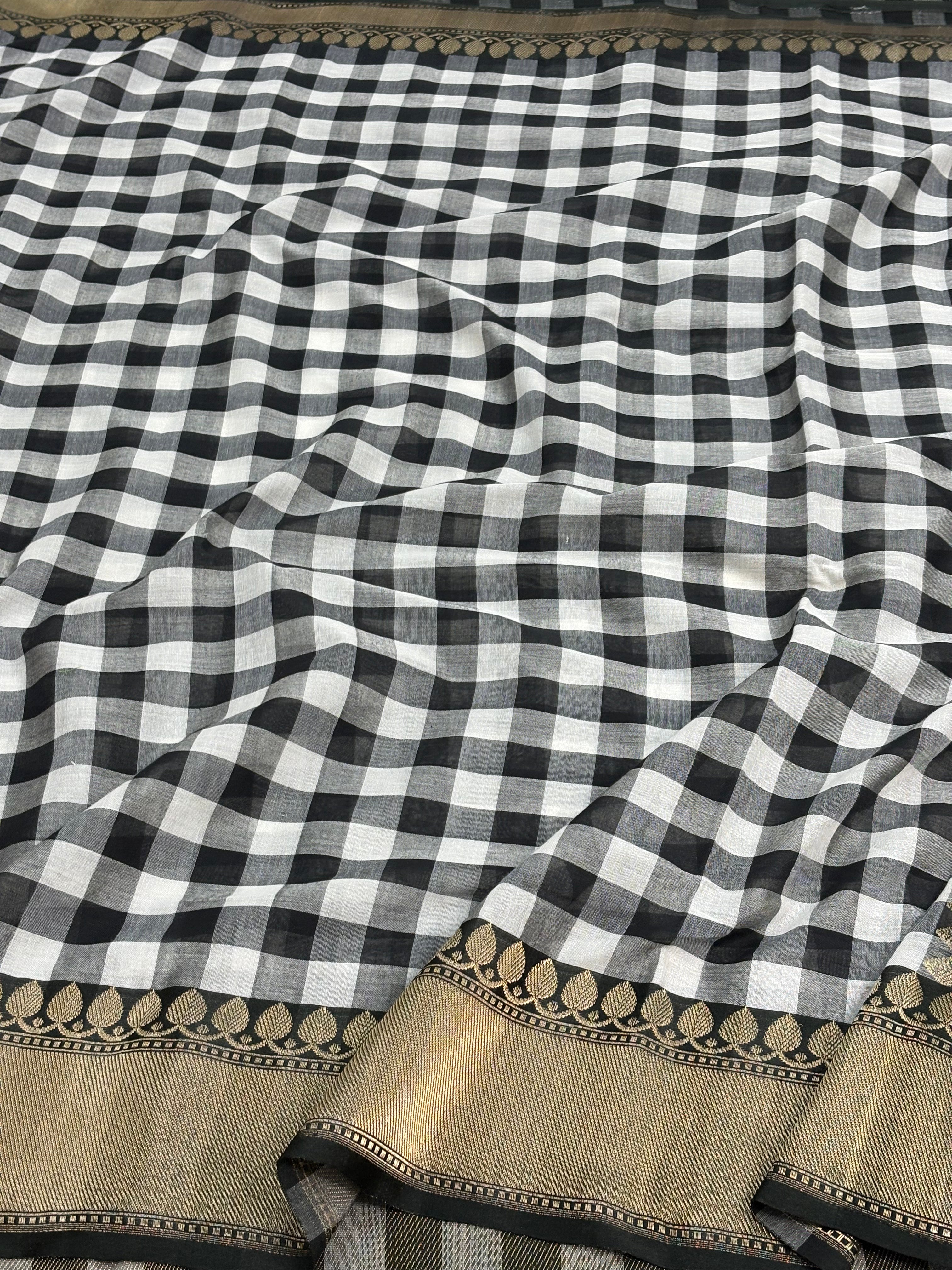 Black and White Checks Checks Banarasi Handwoven Pure Cotton Silk Saree