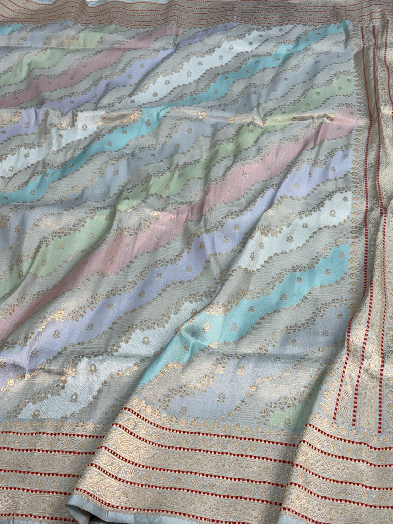 Blue Pure Katan Silk Handwoven Rangkat Banarasi Saree