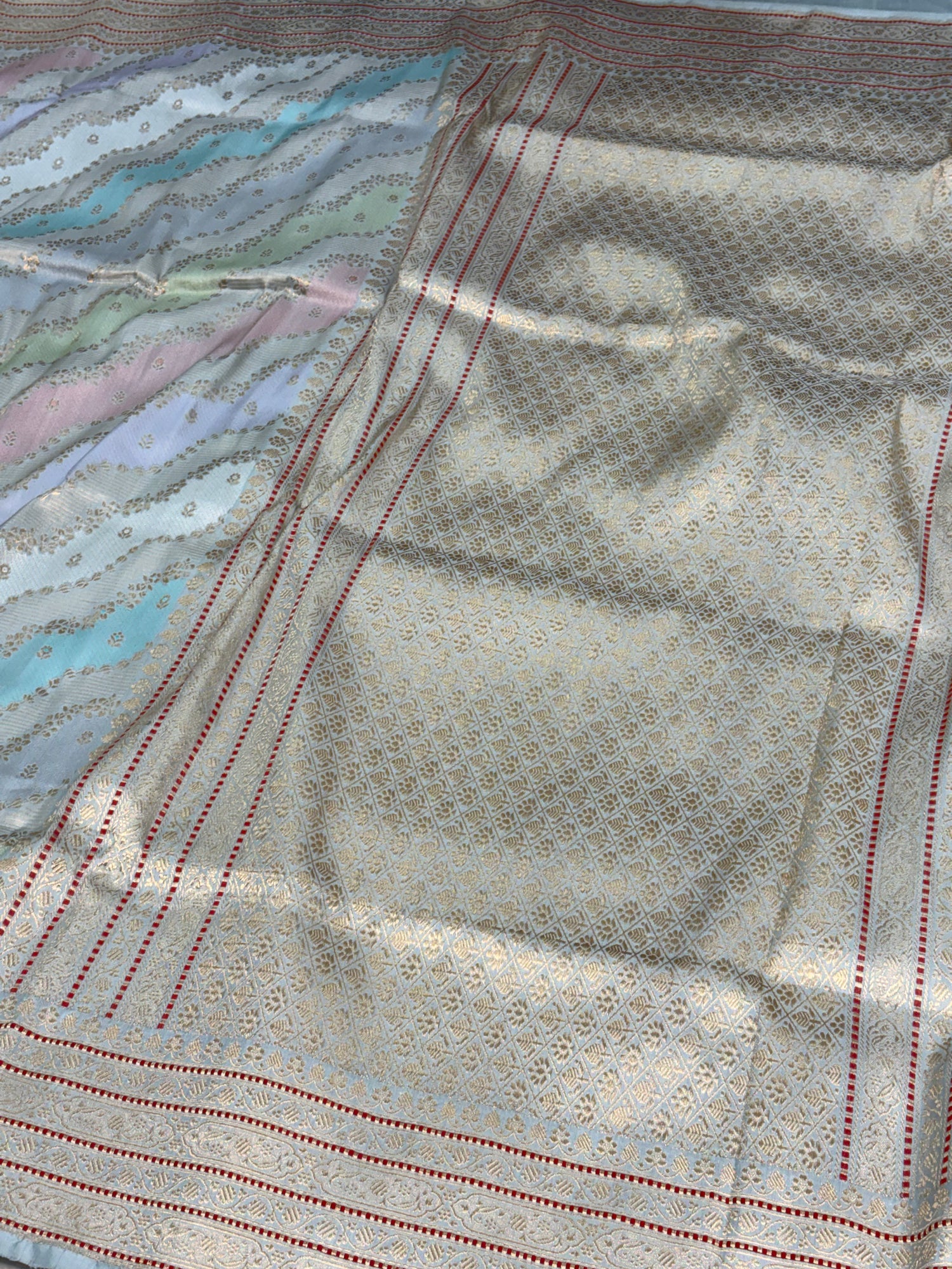 Blue Pure Katan Silk Handwoven Rangkat Banarasi Saree