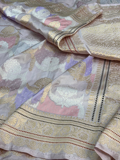 Water Baby Pink Handwoven Pastel Rangkat Banarasi Saree in Necklace Design