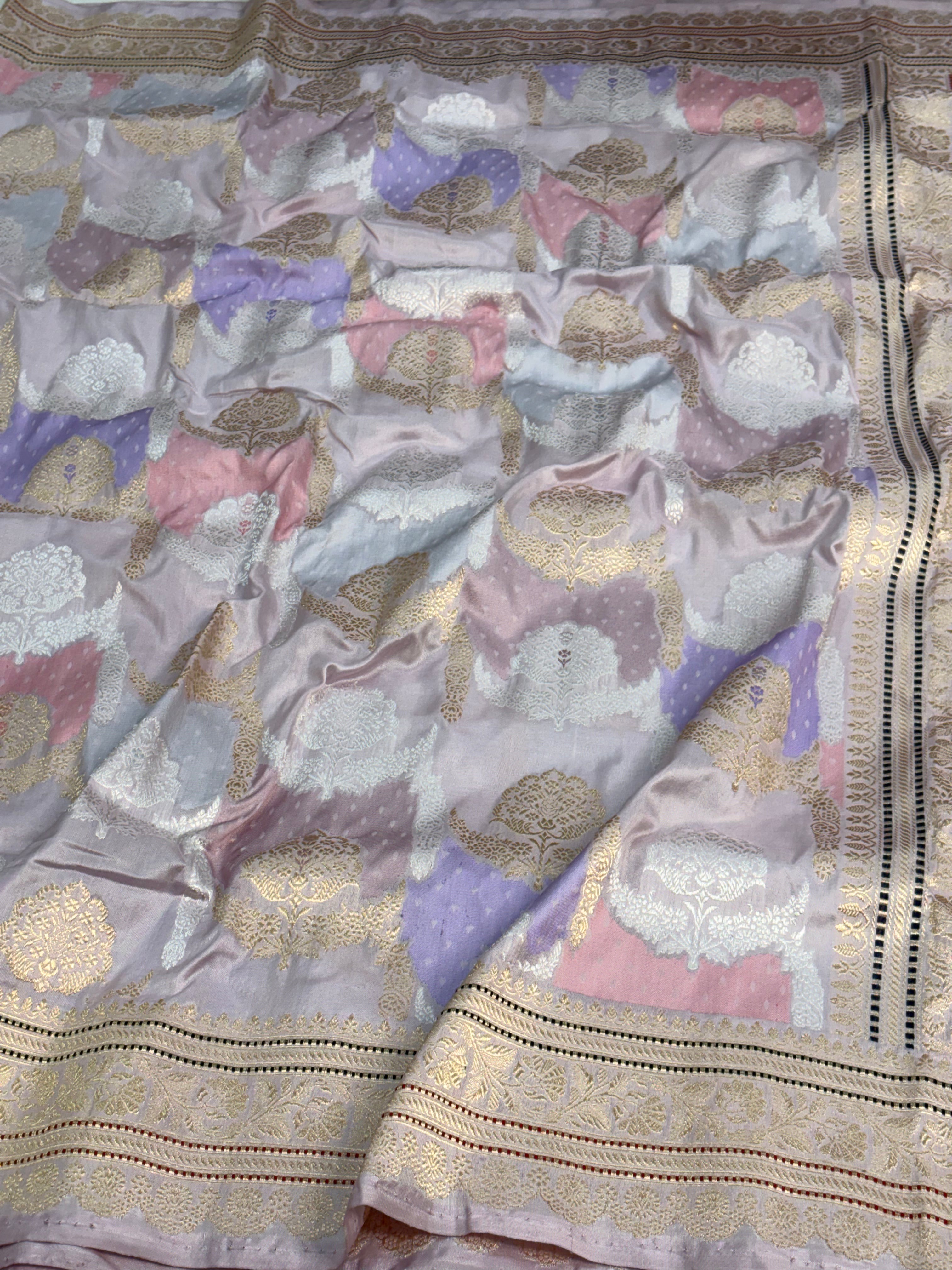 Water Baby Pink Handwoven Pastel Rangkat Banarasi Saree in Necklace Design