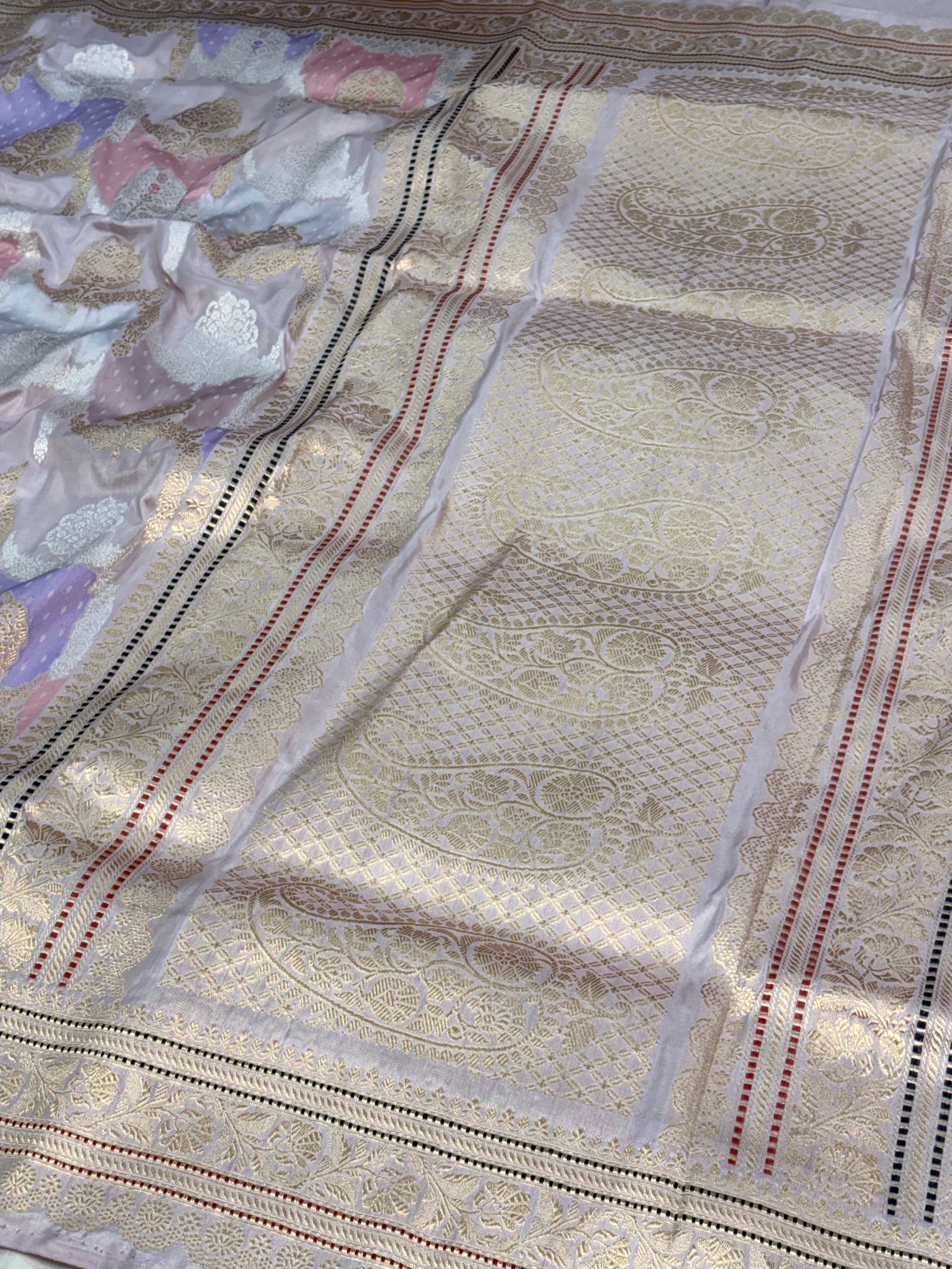 Water Baby Pink Handwoven Pastel Rangkat Banarasi Saree in Necklace Design
