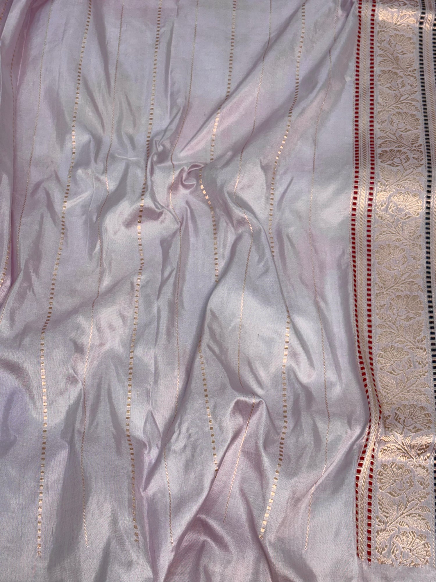 Water Baby Pink Handwoven Pastel Rangkat Banarasi Saree in Necklace Design