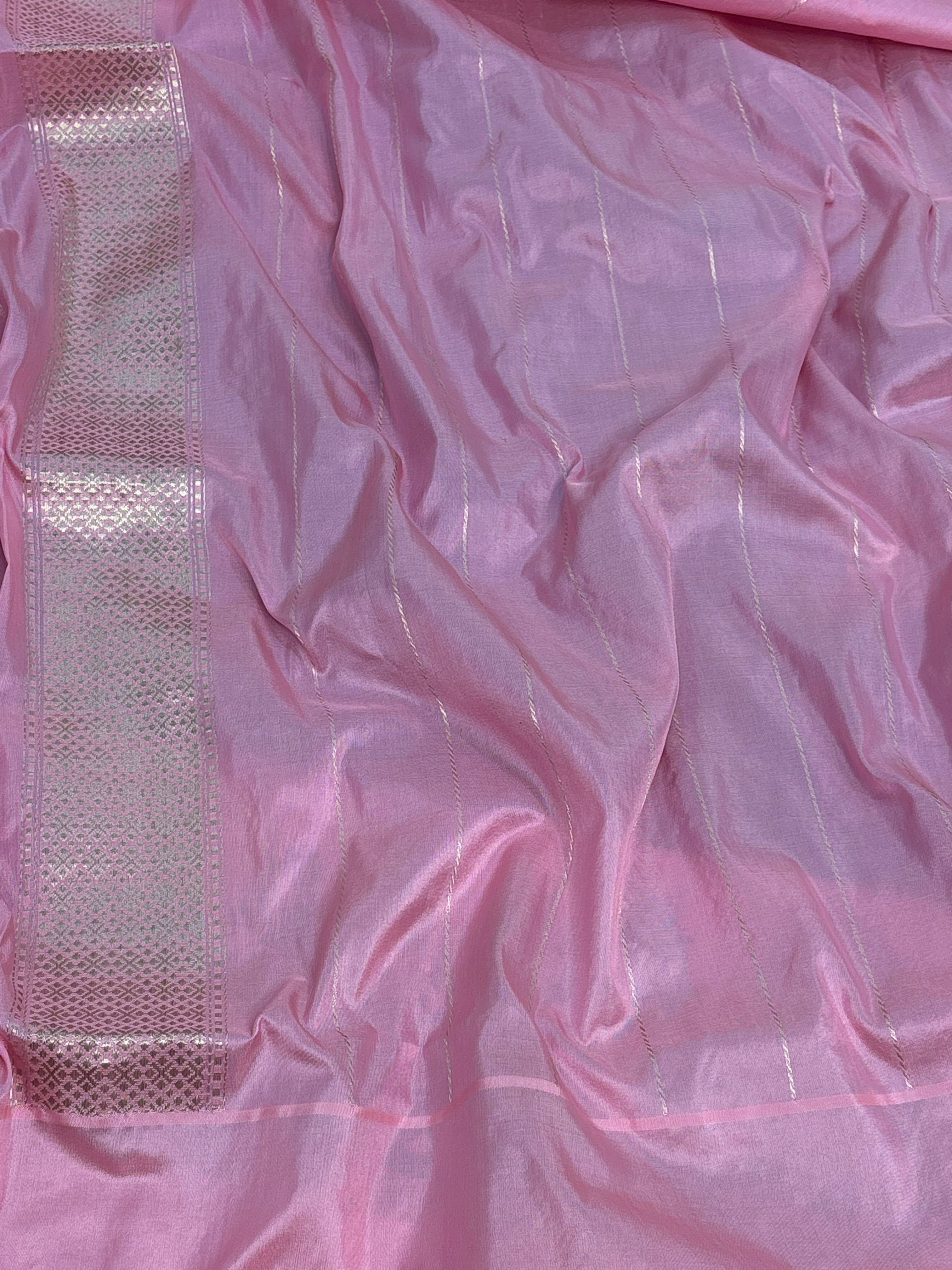 Purple Pure Katan Silk Handwoven Banarasi Saree with Baby Pink Kadhial Border
