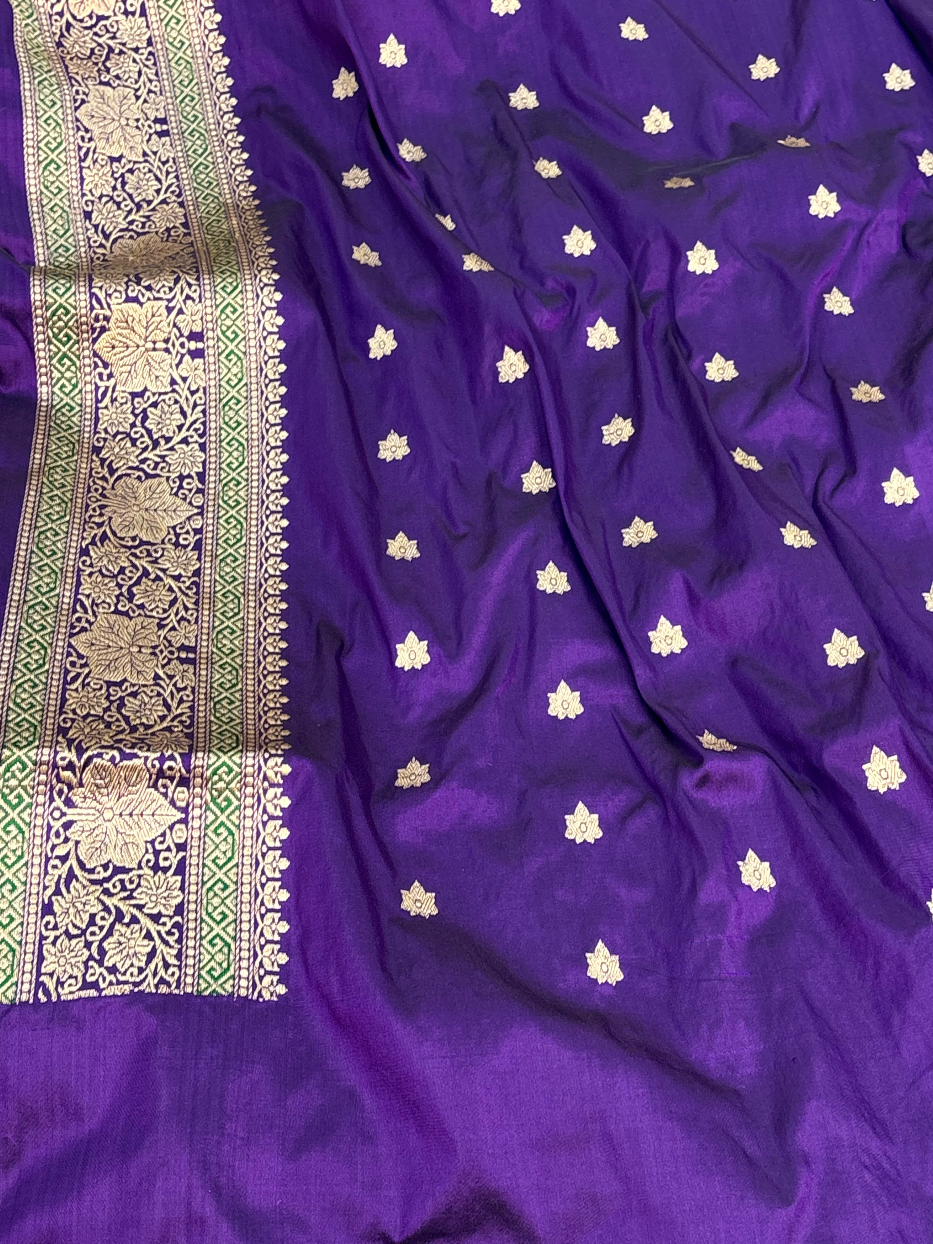 Purple Pure Katan Silk Handwoven Banarasi Saree with Minakari Tree Boota