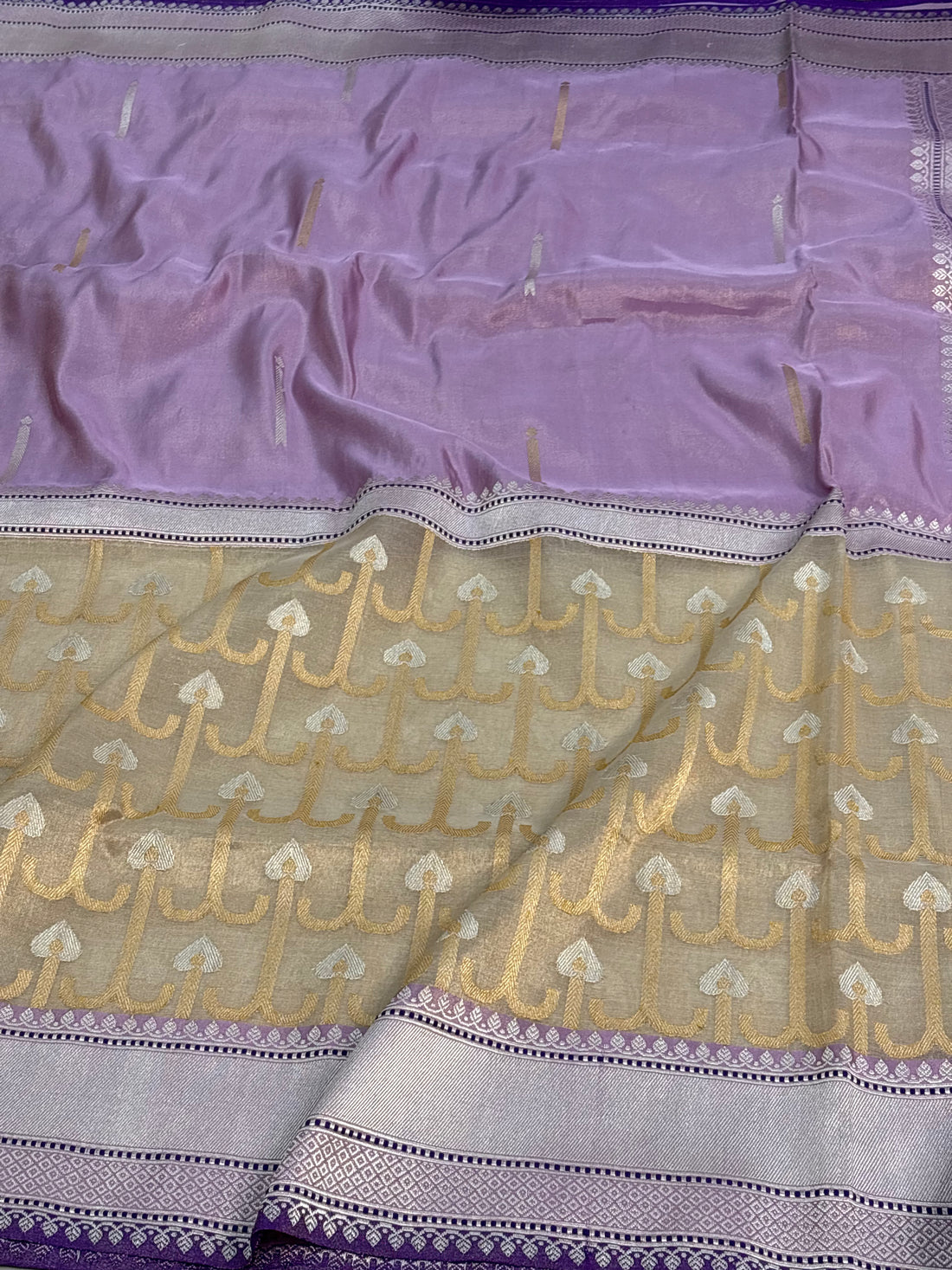 Lavender Pure Tissue Katan Silk Saree with Ivory Necklace Jaal