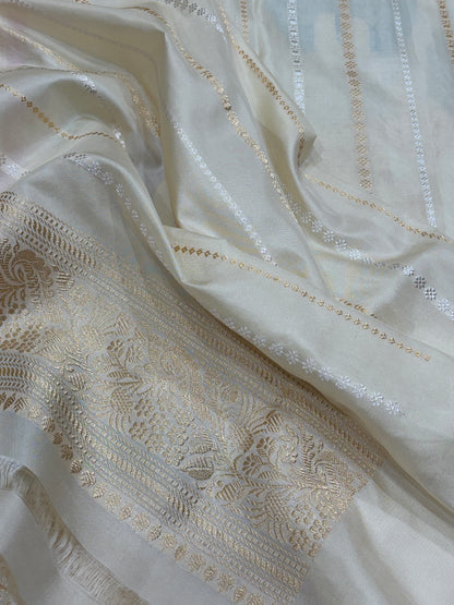 Ivory Pure Banarasi Rangkaat Silk Handloom Saree
