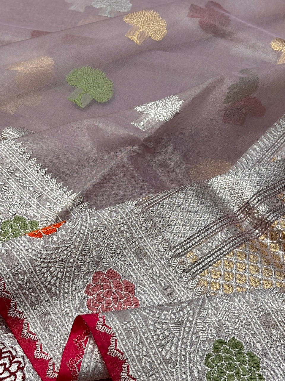 Elegant Mauve Grey Banarasi Kora Silk Handwoven Saree