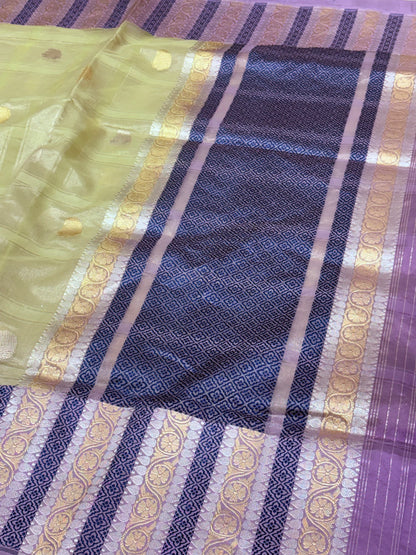 Pure Tissue Kora Handwoven Banarasi Saree with Designer Border