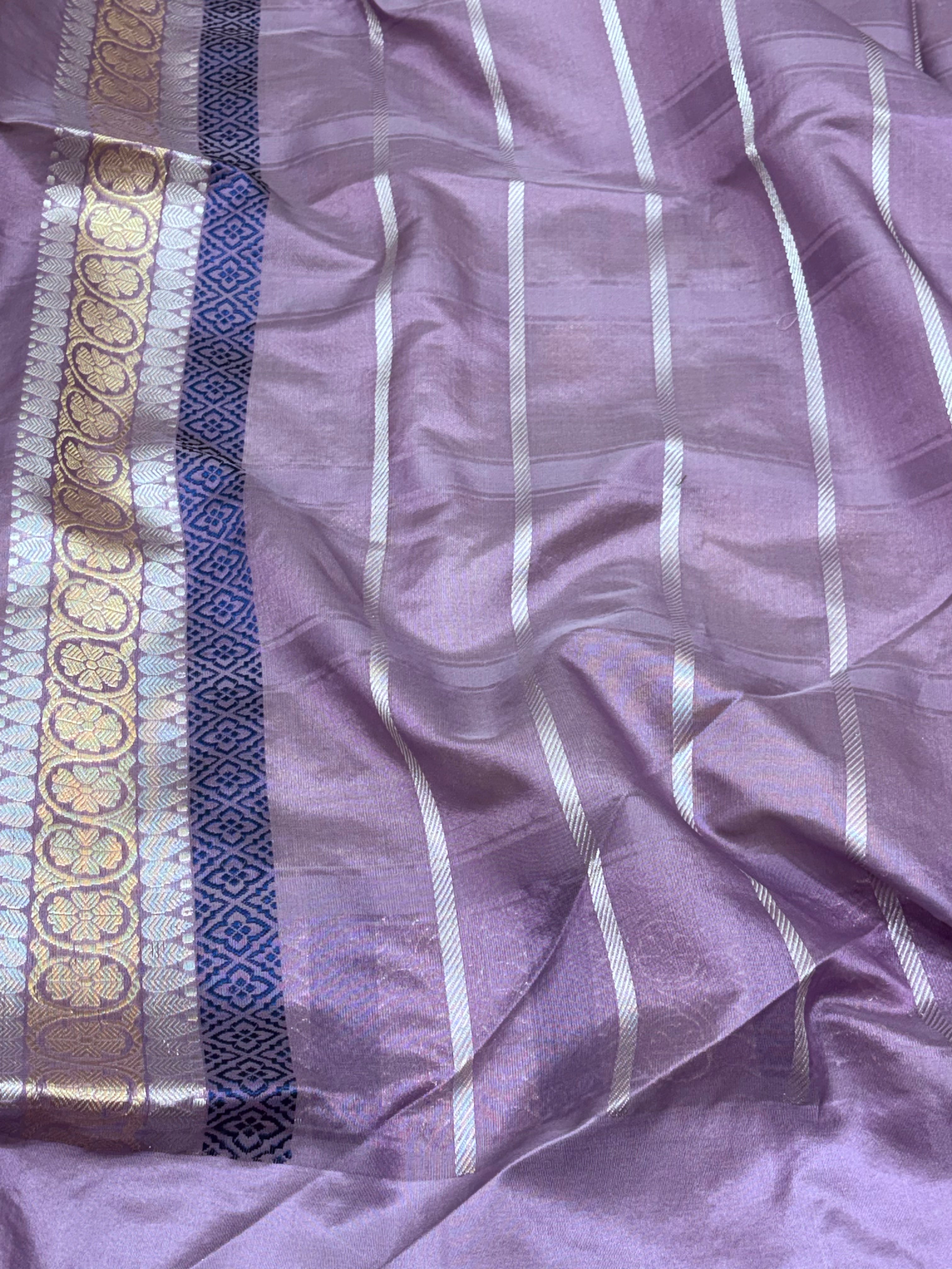 Pure Tissue Kora Handwoven Banarasi Saree with Designer Border