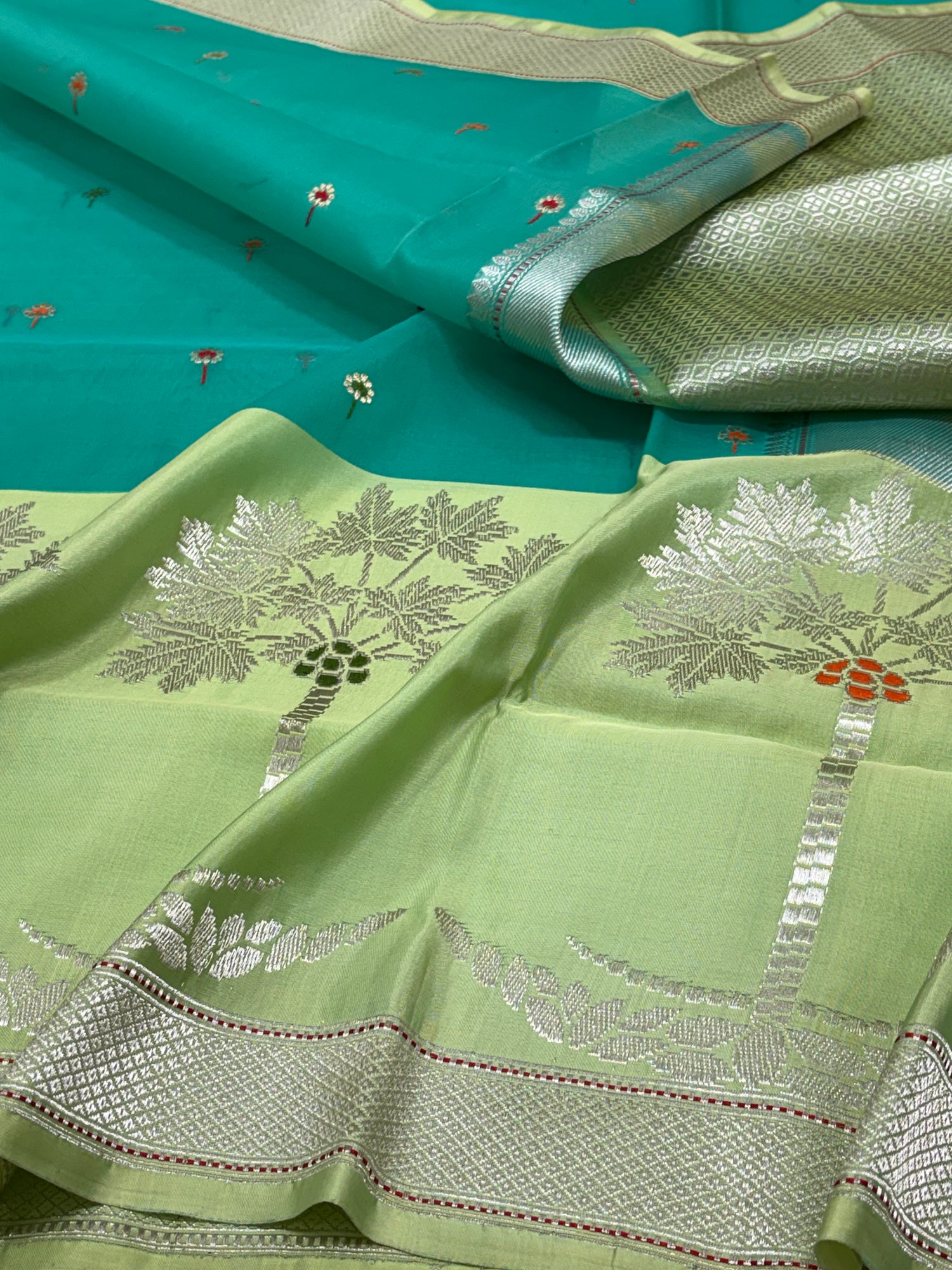 Green Pure Kora Ektara Banarasi Saree with Katan Silk Kadhial Palm Tree Border