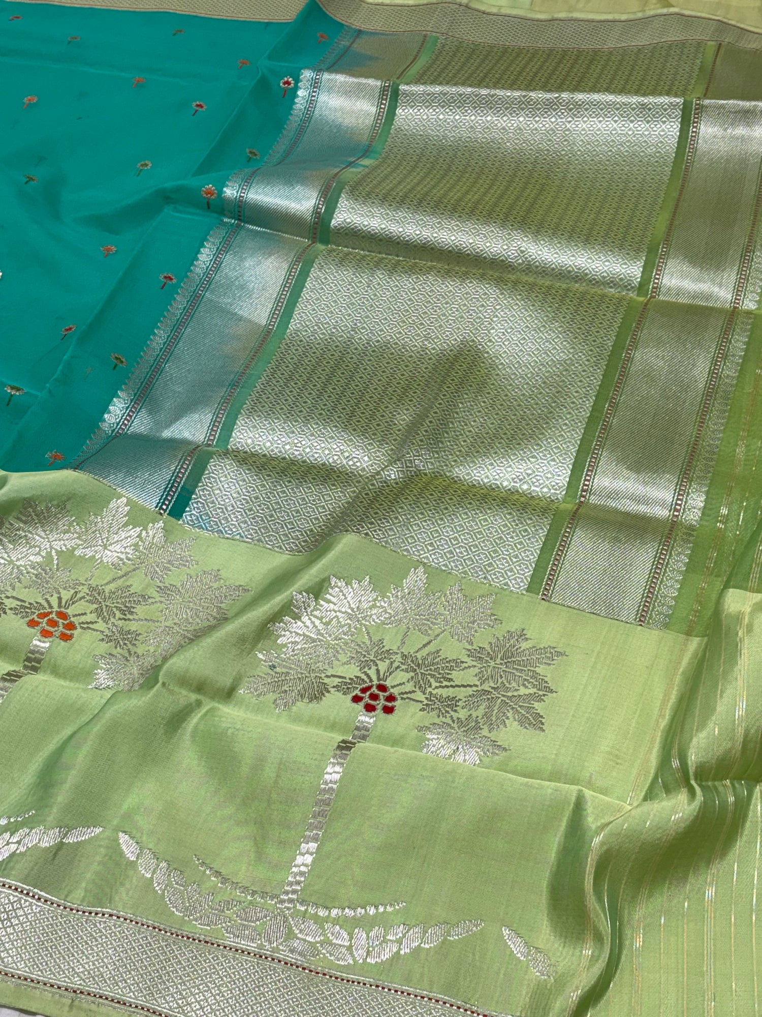 Green Pure Kora Ektara Banarasi Saree with Katan Silk Kadhial Palm Tree Border