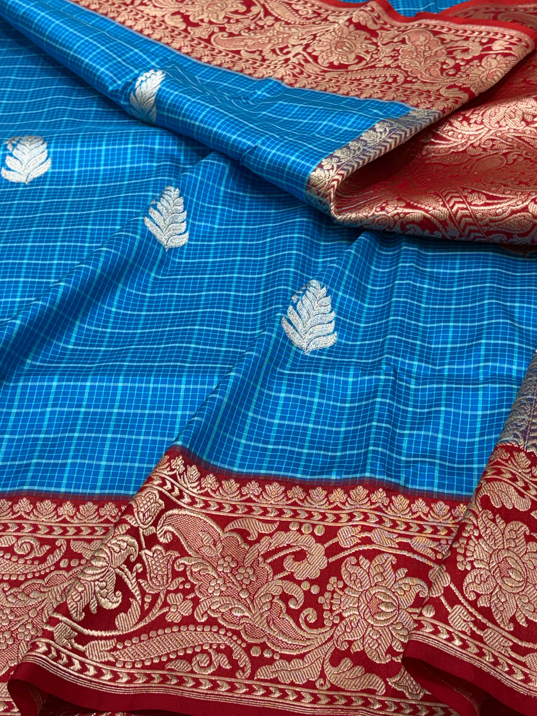 Pure Katan Silk Banarasi Saree with Red Kadhial Border