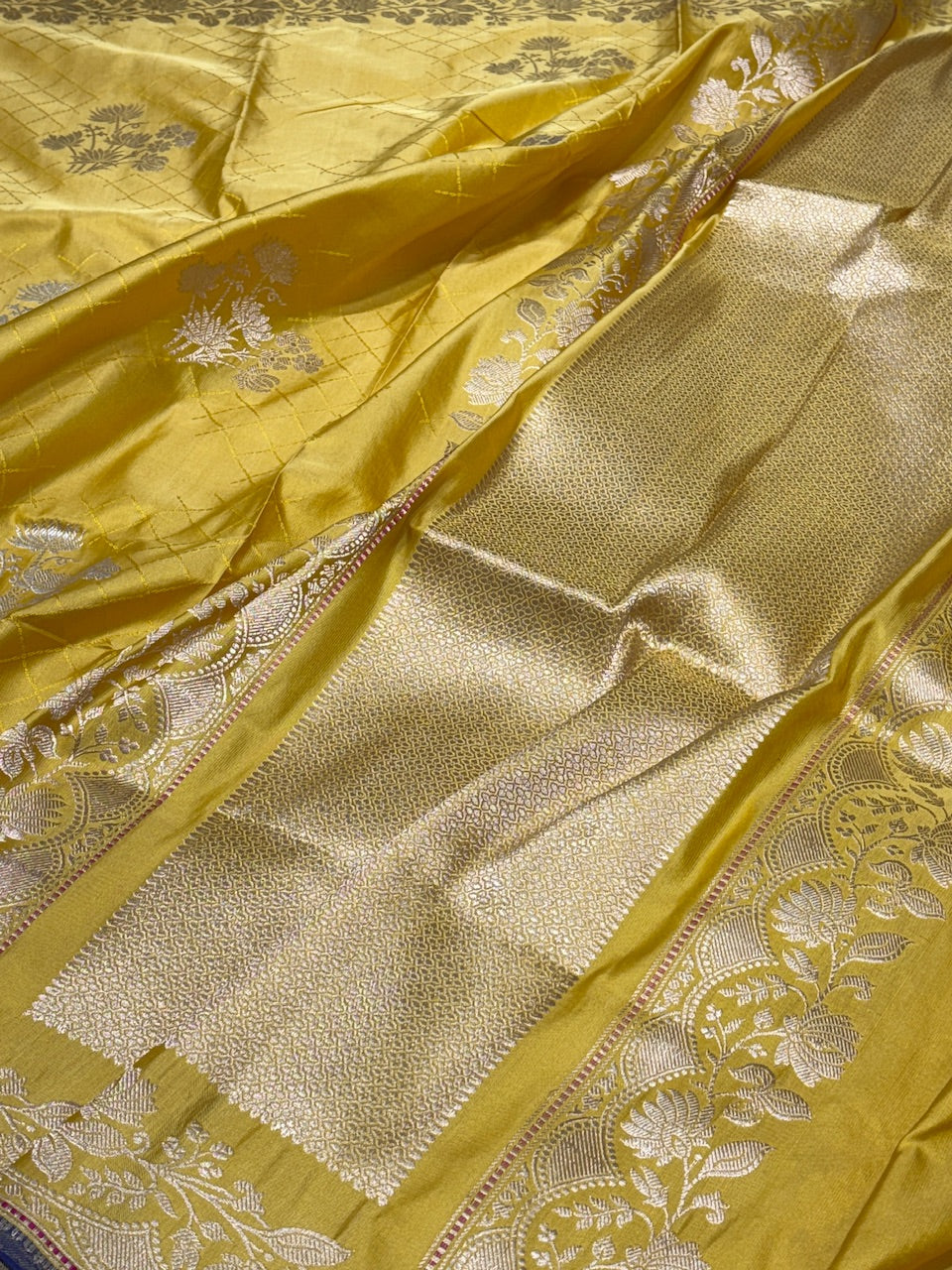 Musterd Yellow Pure Banarasi Katan Silk Handwoven Saree