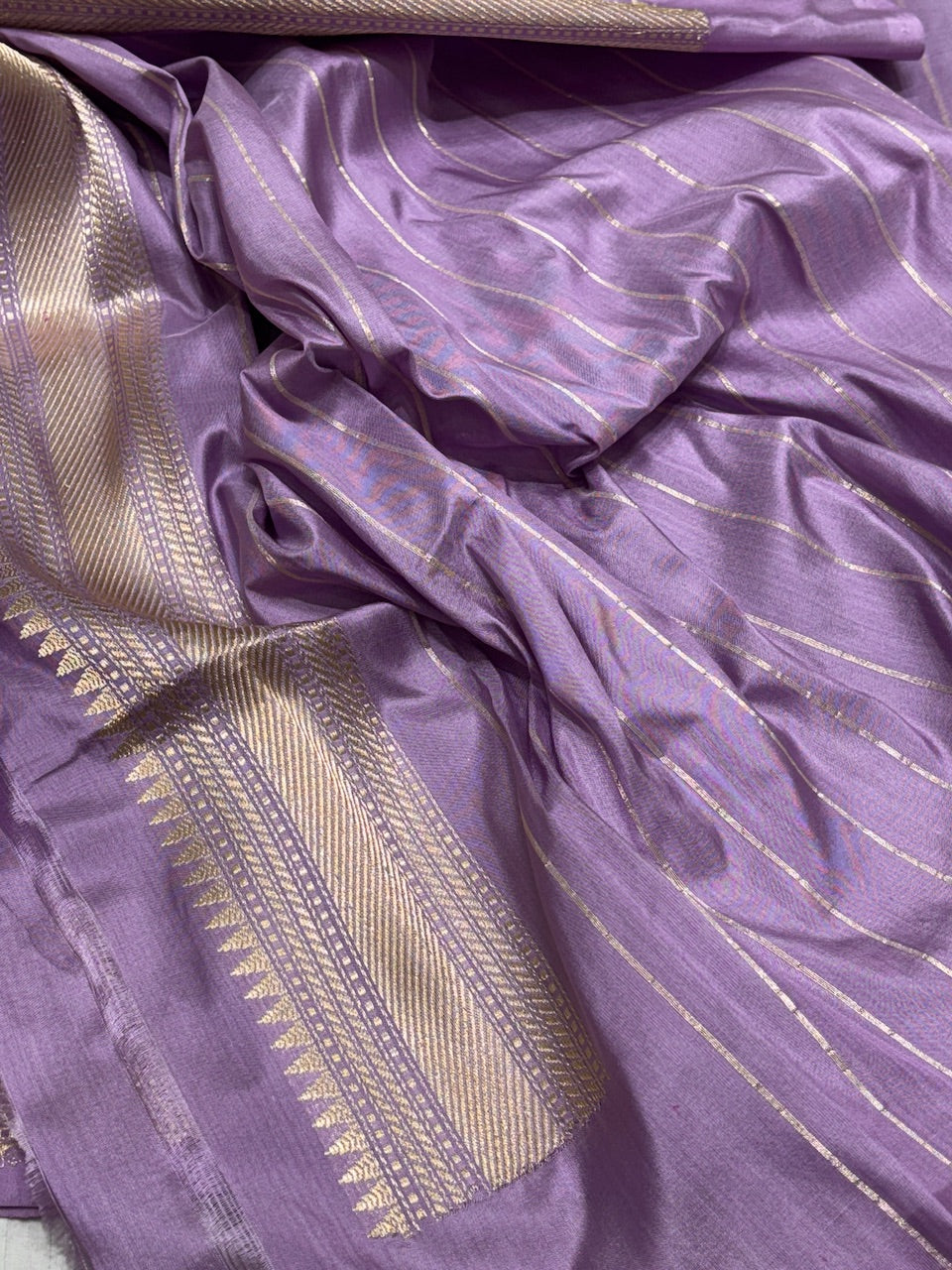 Lavender Purple Pure Banarasi Katan Silk Handwoven Saree