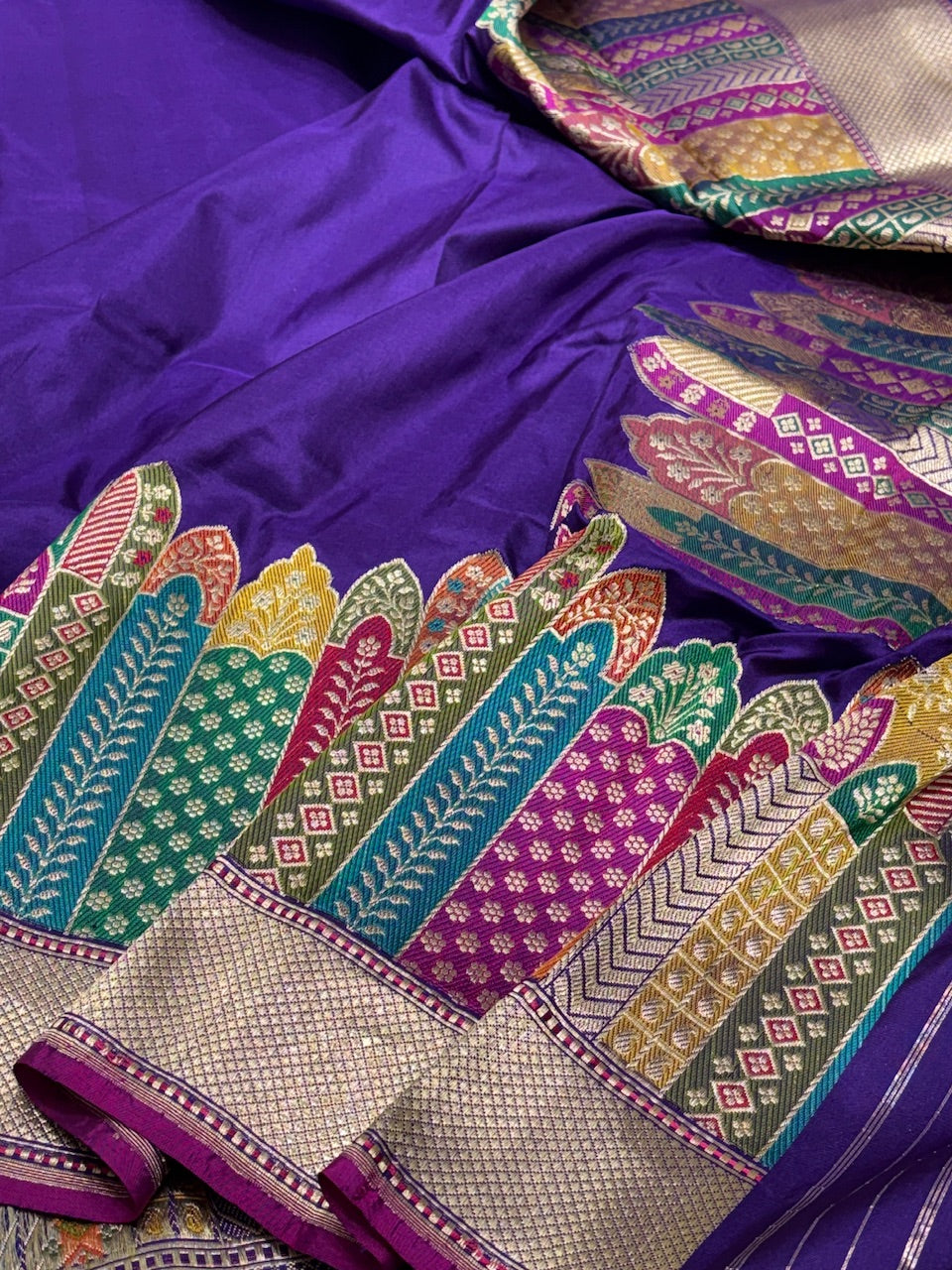 Purple Pure Banarasi Katan Silk Handwoven Saree