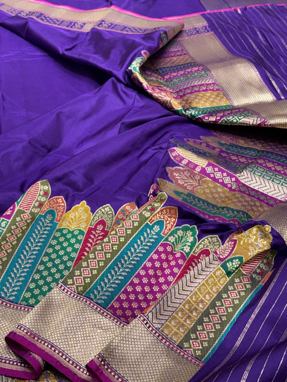 Purple Pure Banarasi Katan Silk Handwoven Saree