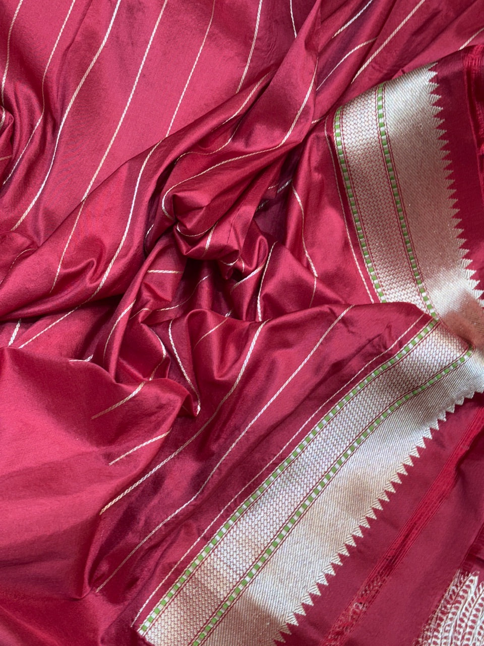 Red Pure Banarasi Katan Silk Handwoven Saree
