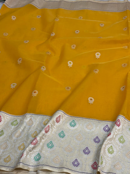 Pure Kora Ektara Handwoven Banarasi Saree with Ivory Katan Silk Kadhial Border