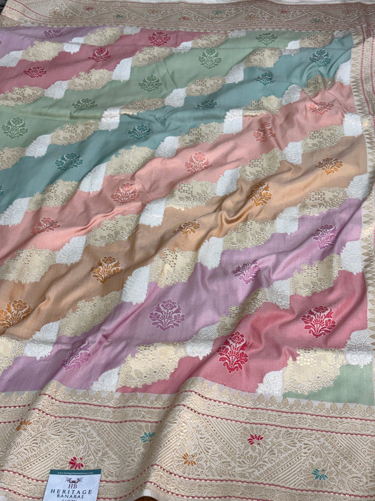 Pastel Pure Ektara Rangkat Banarasi Saree with Meenakari Border