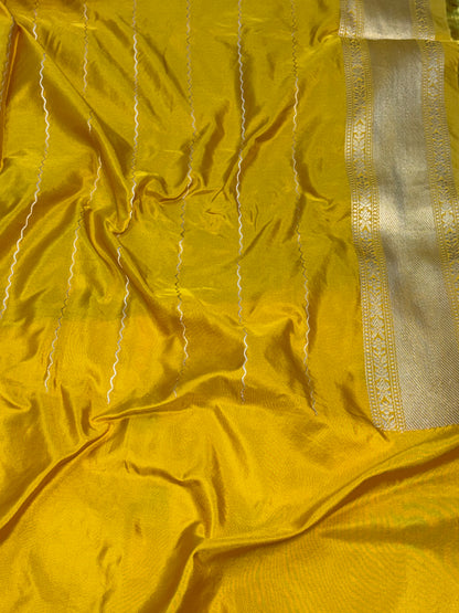 Magenta Pure Katan Silk Banarasi Saree with Yellow Kadhial Meenakari Border